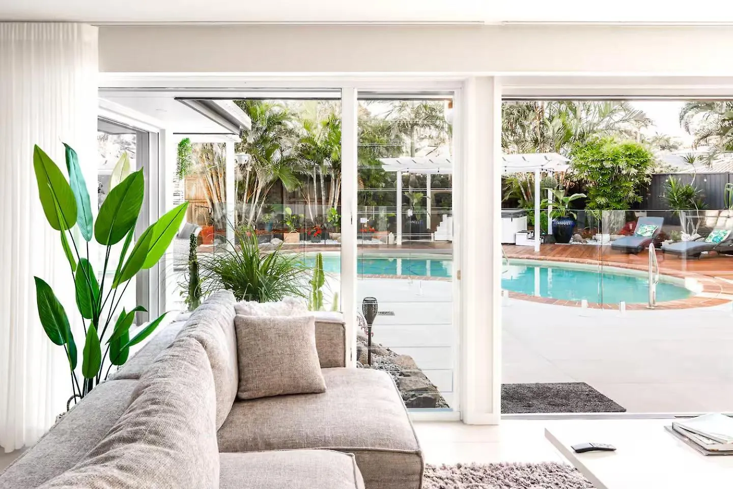 Luxury Mooloolaba Retreat With Spa & Pool Australia
