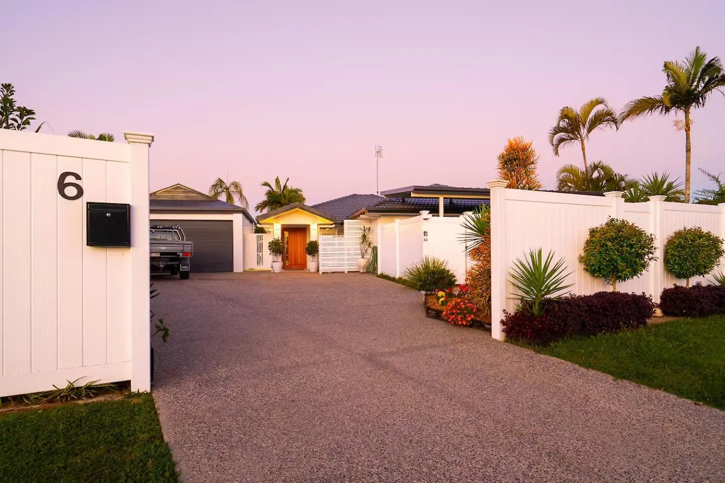 Luxury Mooloolaba Retreat With Spa & Pool 0*,  Australia