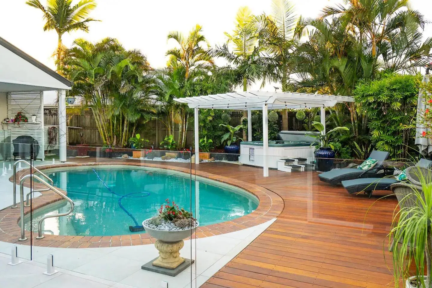 Luxury Mooloolaba Retreat With Spa & Pool 0*,  Australia